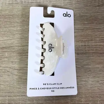 alo yoga 헤어 클립 화이트