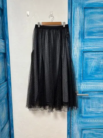 새상품급! IENA! 도트 라메 샤샤 스커트