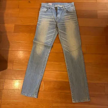 EDWIN 라이트 블루 데님 스트레이트