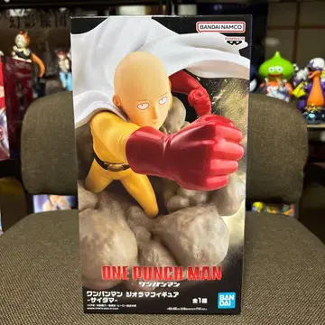 원펀맨 사이타마 피규어