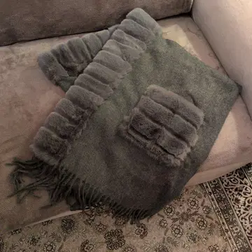 퍼 포함 대형 스톨 새상품급