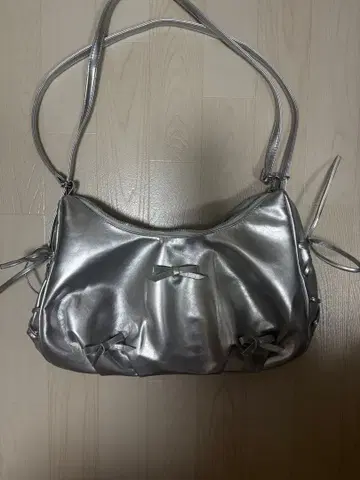 실버 리본 숄더 백 Y2K 한국