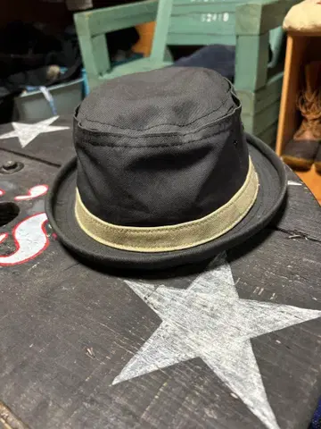 블랙 뉴욕햇 포크파이 새상품급 XL