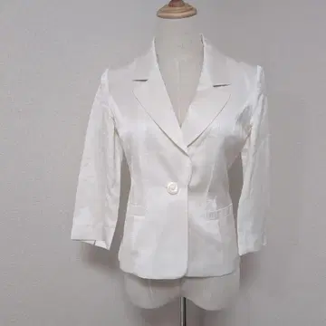 [ AUSTIN REED ] 화이트 테일러드 자켓 7부 소매 36 M