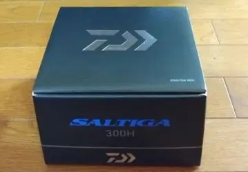 [ 새상품 미사용 ] 다이와 25 솔티가 300H 우핸들