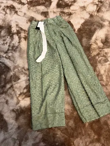 새상품 트라노이 tranoi 와이드 팬츠