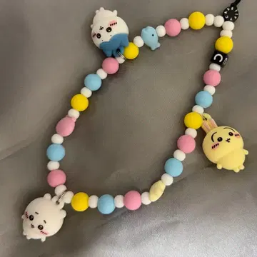 치이카와 CASETIFY 스트랩