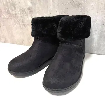 새상품급 숏 기장 어그 부츠 블랙 M 보아 퍼 무지 심플