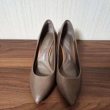 ROCKPORT 펌프스 22.5cm