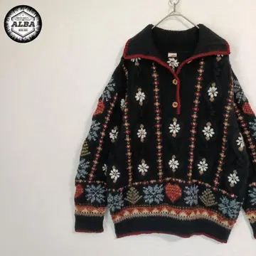 [ 새상품급 ] 스웨터 꽃무늬 자수 하프 버튼 울 에스닉 블랙