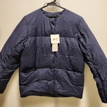 UNIQLO 유니클로 라이트 다운 자켓 M 사이즈 여성용