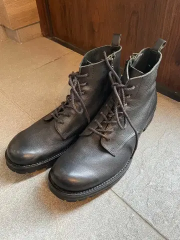 [ 새상품급 ] KATHARINE HAMNETT 캐서린 햄넷 부츠 블랙