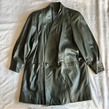 TAKACHI 올리브 그린 가죽 자켓 양가죽 어깨 패드