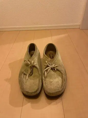 CLARKS 스웨이드 캐주얼 슈즈 카멜 클락스