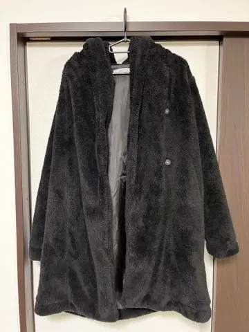 보아 롱 코트 (후드 부착)