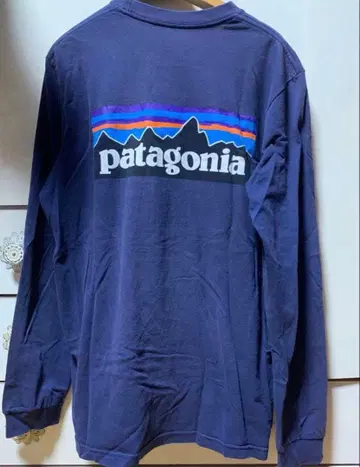 patagonia 네이비 긴팔 티셔츠