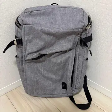 그레이 럭색 백팩