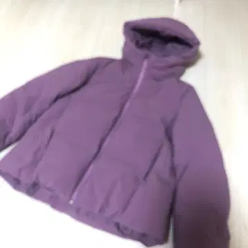 새상품급 UNIQLO 다운 자켓 퍼플 S 사이즈