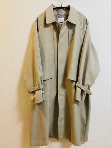 베이지 스텐카라 코트 래글런 슬리브