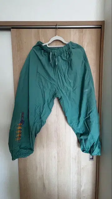 GENZAI 로고 팬츠 그린 M 택 포함 스트릿 스타일