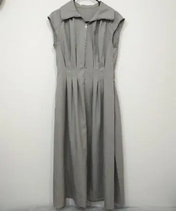 슬리브리스 원피스 그레이