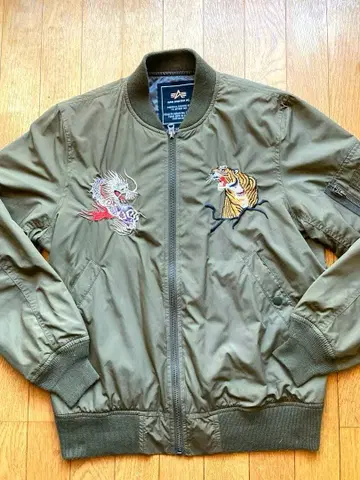 ALPHA 수베니어 MA-1 플라이트 자켓