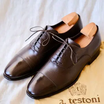새상품급 a.testoni 아테스토니 브라운 스트레이트 팁 UK7