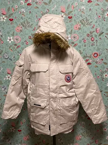 미사용 새상품 L 사이즈 화이트 다운 코트