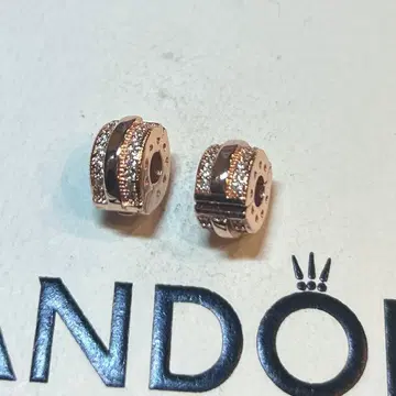 PANDORA 스파클링 핑크골드 클립 참