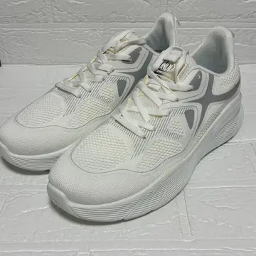 스니커즈 27cm 여성용 통굽 신발 대드 스니커즈 화이트