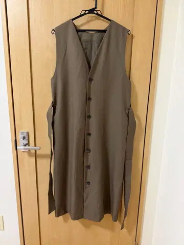 로페피크닉 민소매 원피스