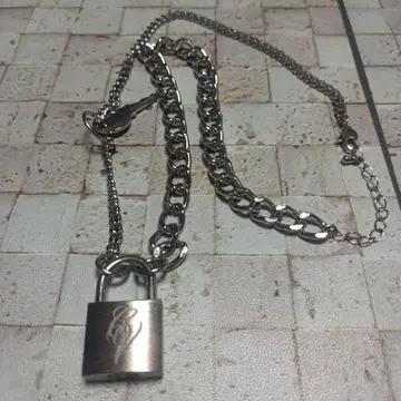 TRAVAS TOKYO 목걸이 열쇠 포함