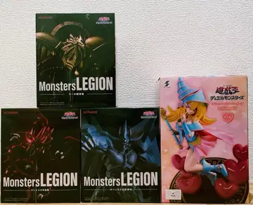 유희왕 오시리스 오벨리스크 라 블랙 매지션 걸 피규어