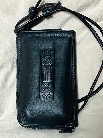 [새상품급] ear PAPILLONNER 이아 파피요네 모바일 월렛 숄더