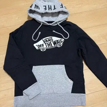 새상품급 한정판 VANS 블랙 x 그레이 후드티