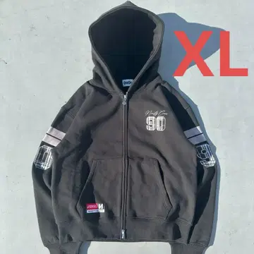 9090 Numbering Check Zip Hoodie
