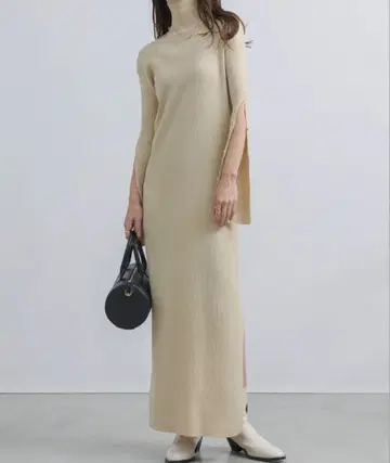 NEUNA 2WAY 암컷 터틀 리브 니트/롱 원피스