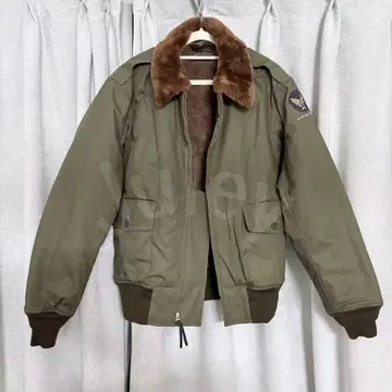 버즈릭슨 밀리터리 B-10 L 사이즈 42 표기