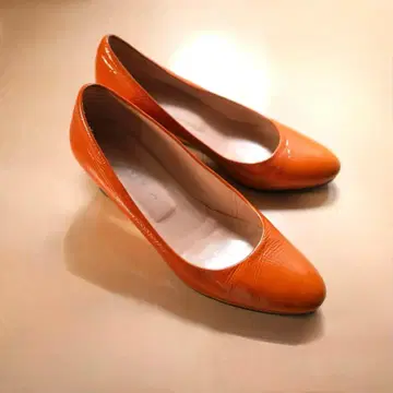 FABIO RUSCONI 페이턴트 펌프스 35