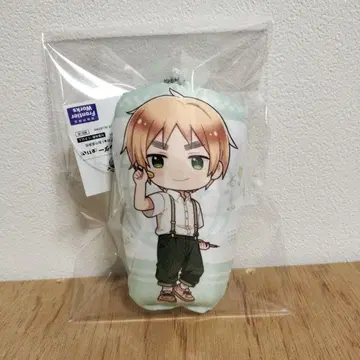 ROUND1 헤타리아 쿠션 키링 영국 콜라보2