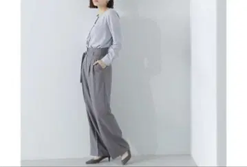 턱 와이드 팬츠 / 내추럴 뷰티 베이직