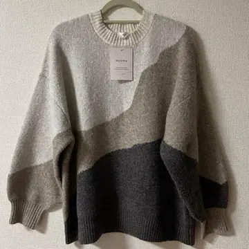 베이지 그라데이션 디자인 니트 스웨터 3L 미사용 새상품