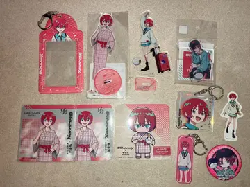 바닥 아크릴 스탠드 캔뱃지 키링 스티커 트레이딩 카드 케이스 스티커