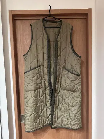 HYKE 퀼팅 롱 베스트