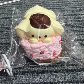 강아지 캐릭터 스트로베리 케이크 해외 타바스코 스퀴즈 쪼물쪼물