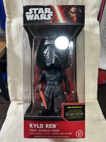 스타 워즈 카일로 렌 보블헤드