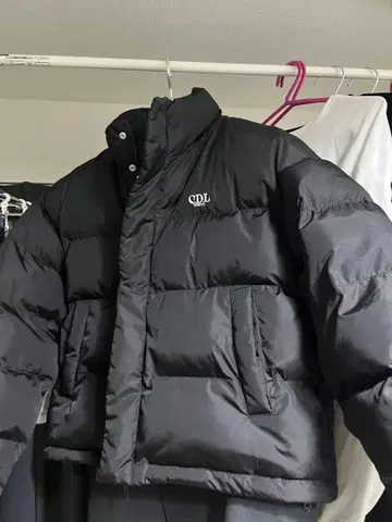 CDL 블랙 숏 다운 자켓