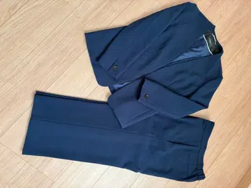 DoCLASSE THE CLASS 네이비 수트 상하의 13호 거의 새상품