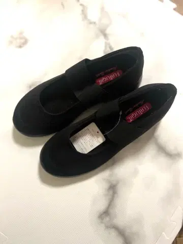 여성용 스니커즈 호킨스 스포츠 플랫 라이트 경량 23cm 새상품