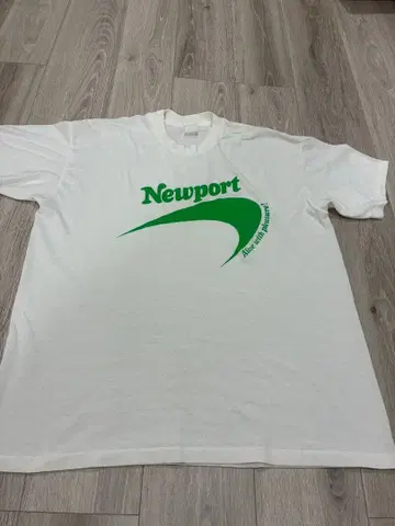 Newport 90's 티셔츠 Tennessee River XL